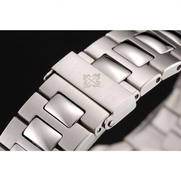 Patek Philippe Nautilus 1453948